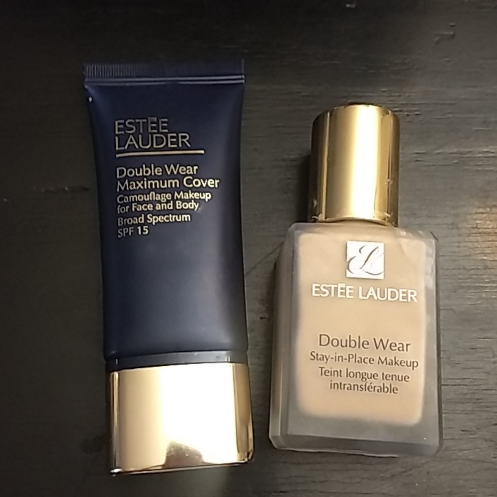 Estee Lauder double wear foundation bundle